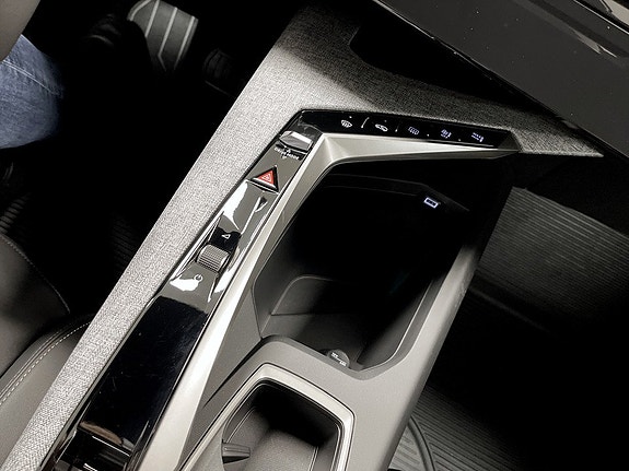 Peugeot 5008 13 of 15