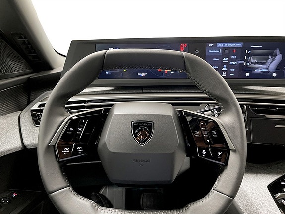 Peugeot 5008 10 of 15