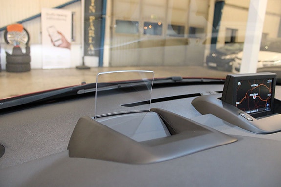 Peugeot 3008 14 of 15