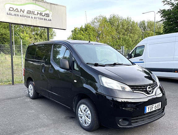 Nissan NV200 5 of 5