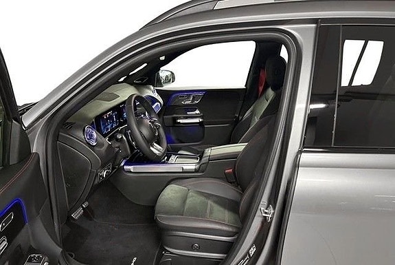 Mercedes-Benz GLB35 10 of 18