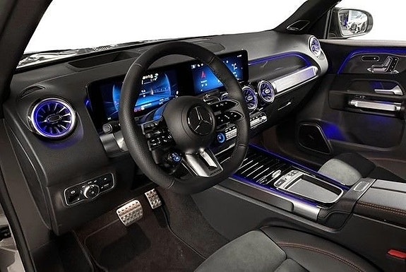 Mercedes-Benz GLB35 6 of 18