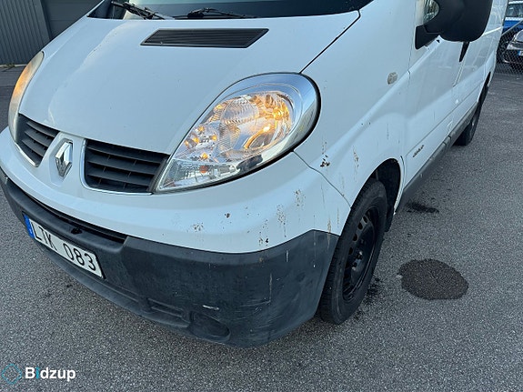 Renault Trafic 10 of 24