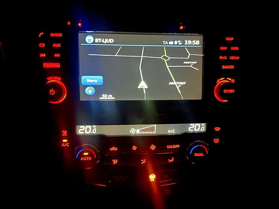 Nissan Qashqai 15 of 19