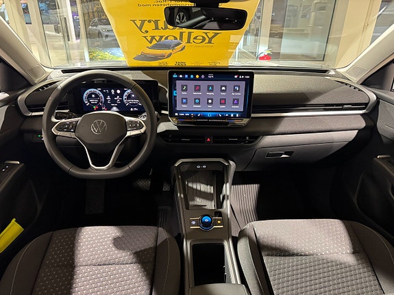 Volkswagen T-Roc 5 of 22