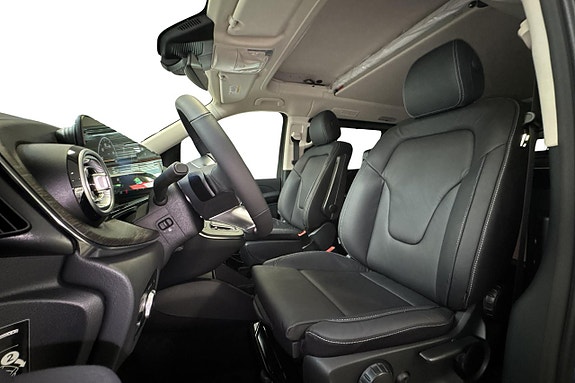 Mercedes-Benz V300 11 of 23