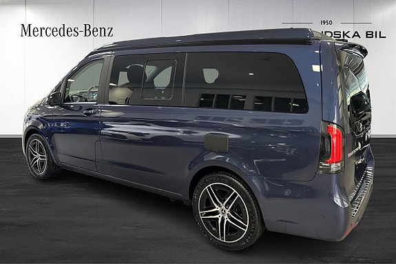 Mercedes-Benz V300 d 3 of 5