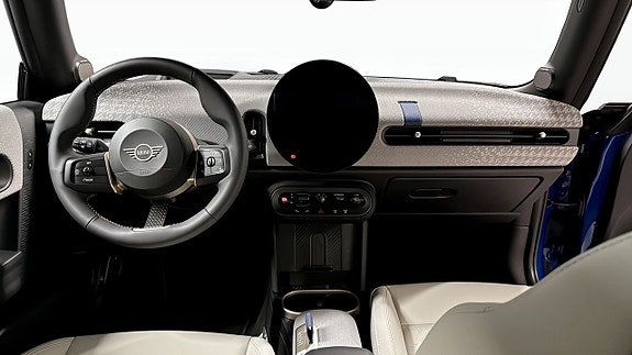 MINI Cooper S 4 of 5
