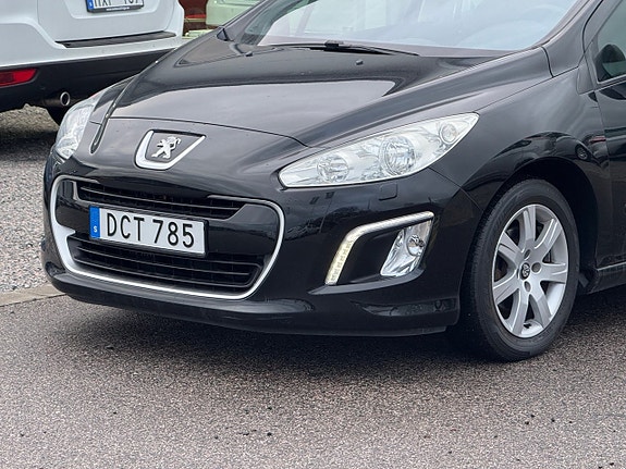 Peugeot 308 15 of 16
