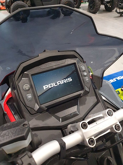Polaris 850 Indy VR1 7S ABRIS CRAZY DEAL Köp ONLINE 7 of 8