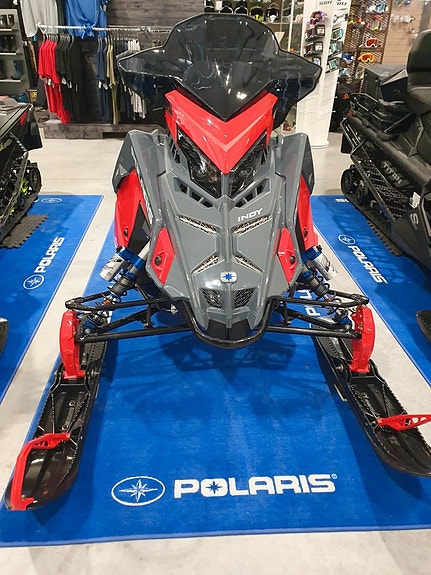 Polaris 850 Indy VR1 7S ABRIS CRAZY DEAL Köp ONLINE 2 of 8