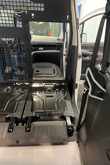 Peugeot Partner 10 of 10