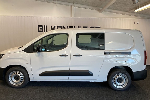 Peugeot Partner 2 of 5