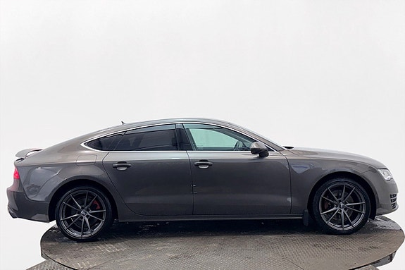 Audi A7 4 of 5
