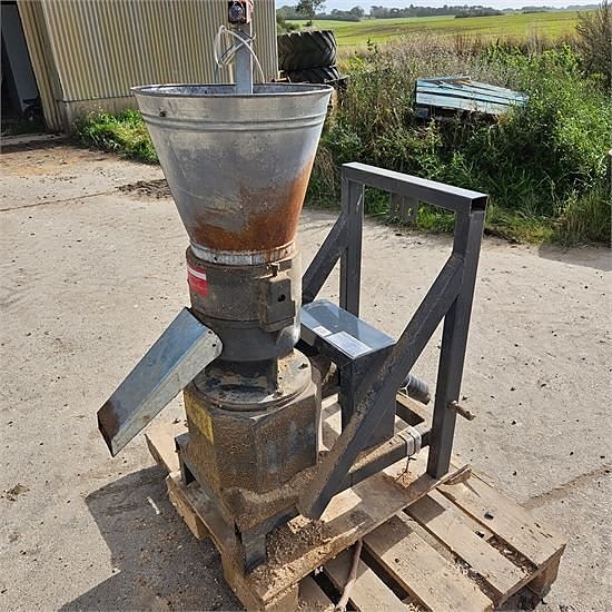 ABC WIE-PM-3000 - Pillemaskine / Pellet machine