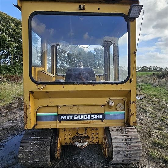 Mitsubishi BD2G - 2,5 ton - "Mini-dozer" 17 of 30