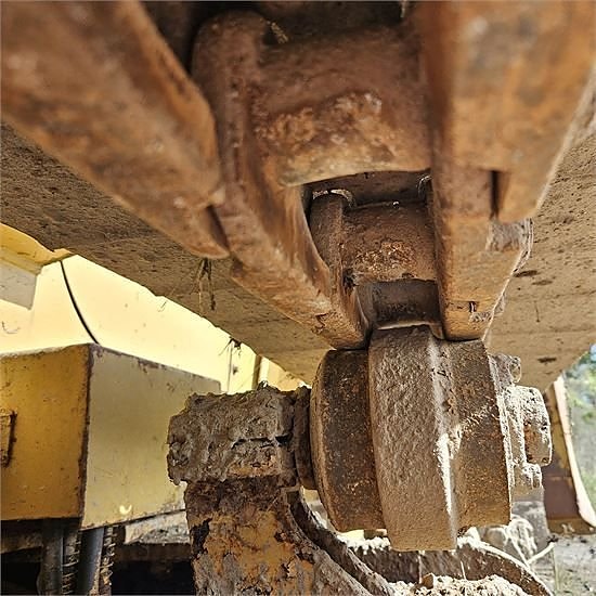 Mitsubishi BD2G - 2,5 ton - "Mini-dozer" 28 of 30
