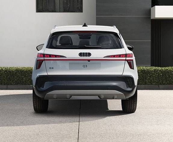 Audi Q3 6 of 7