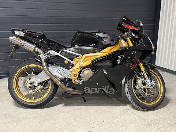 Aprilia Rsv