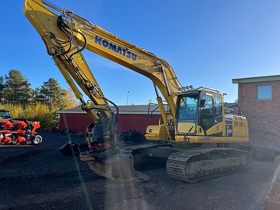Komatsu PC 240 LC-11E0