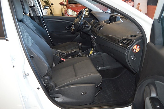 Renault Megane 17 of 22