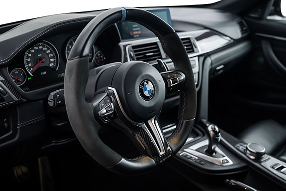 BMW M4 13 of 27