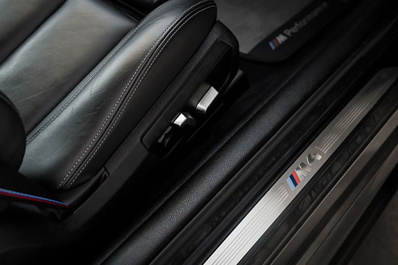 BMW M4 26 of 27
