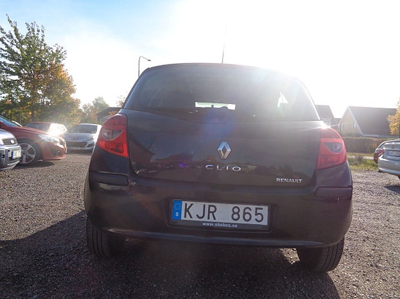 Renault Clio 4 of 5