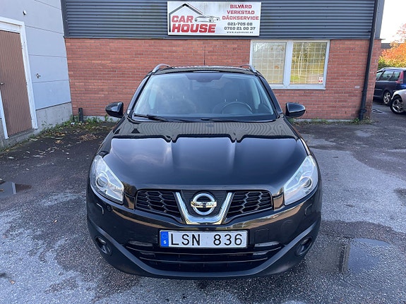 Nissan Qashqai 2 of 5