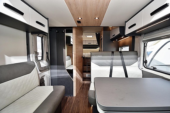 Knaus 700 MEG L!VE WAVE Platinum Selection Långbäddar 8 of 27