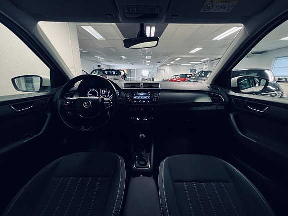 Skoda Fabia 9 of 27