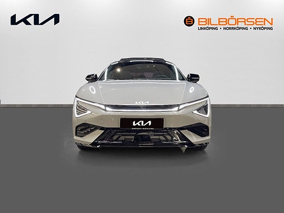 Kia EV6 2 of 17