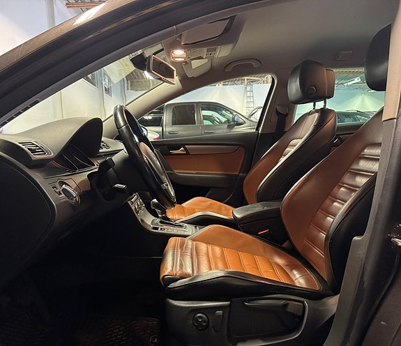 Volkswagen Passat 16 of 22