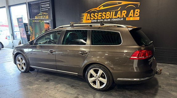 Volkswagen Passat 9 of 22