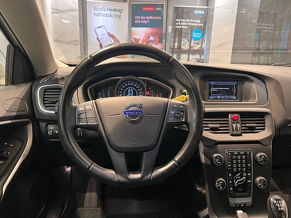 Volvo V40 10 of 21
