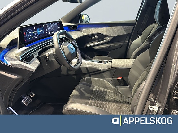 Peugeot e-3008 9 of 12