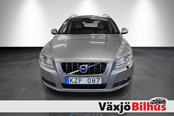 Volvo V70 5 of 11