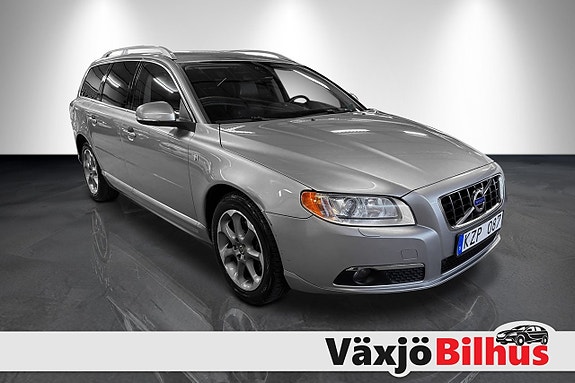 Volvo V70 4 of 11