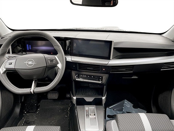 Opel Frontera 3 of 5