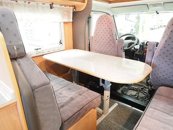 Bürstner T625  Harmony 7 of 11