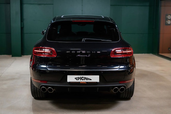 Porsche Macan S 8 of 26