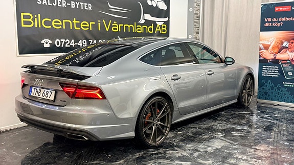 Audi A7 8 of 23