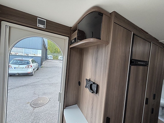 Kabe SMARAGD 520 XL KS 18 of 18