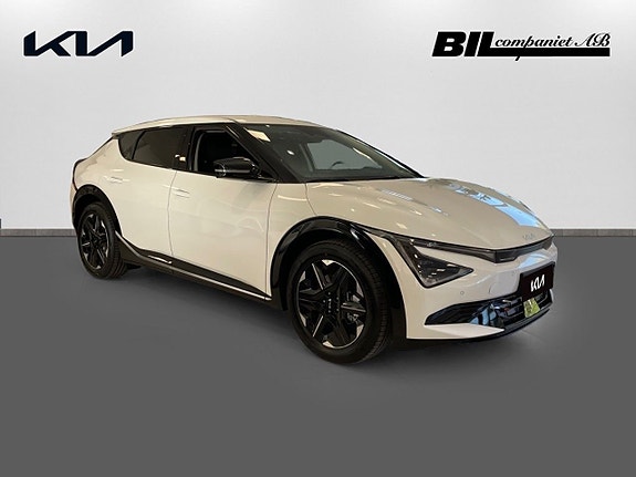 Kia EV6 4 of 5