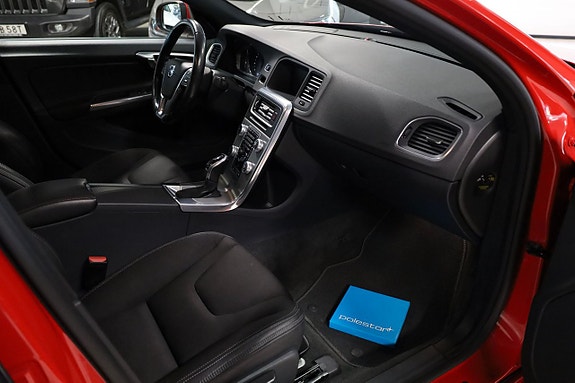 Volvo S60 10 of 17