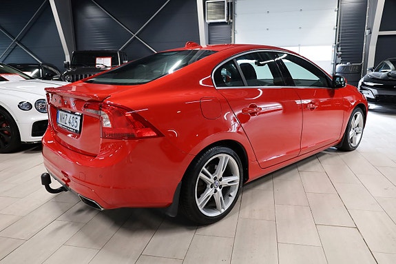 Volvo S60 7 of 17