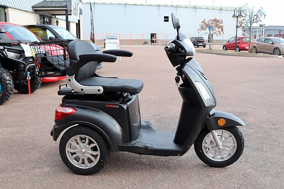 MOTO CR e-Life ELDRIVEN NYHET 15 km/h eller 25 km/h 5 of 12
