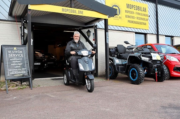 MOTO CR e-Life ELDRIVEN NYHET 15 km/h eller 25 km/h 2 of 12