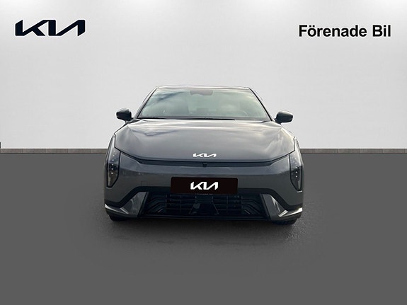 Kia EV4 2 of 5
