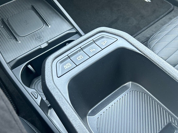 Kia EV4 24 of 29
